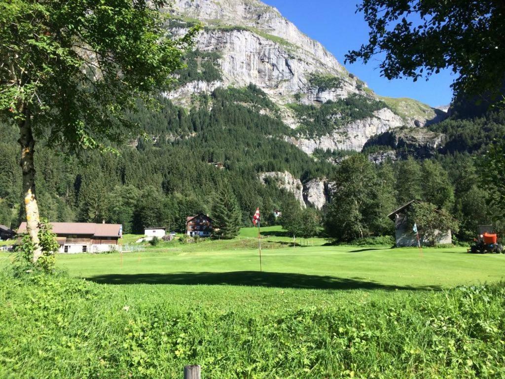 Апартаменты Wetterhorn, Eiger, Jungfrau, Amazing! Гриндельвальд Экстерьер фото